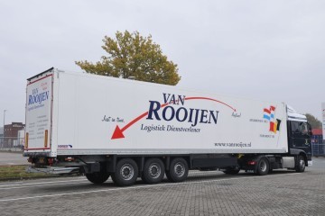 Zeventig boxtrailers voor Van Rooijen Logistiek