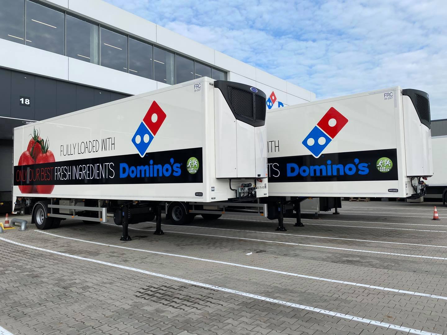 Heiwo city opleggers voor Domino's Pizza