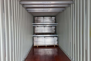 Double deck 45 Ft containers voor Nico Mooij