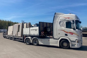 18 meter Broshuis trailer voor Zweden