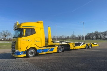 Twente Trucks zes-lader voor Hooikammer berging