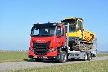 Iveco S-Way Oprijwagen van Veldhuizen Trucks