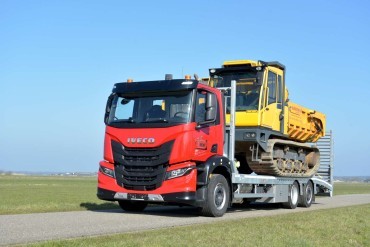 Iveco S-Way Oprijwagen van Veldhuizen Trucks