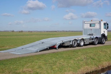 Extra lage Scania oprijwagen van Veldhuizen