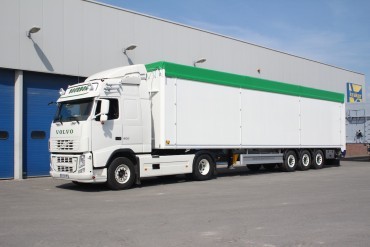 Kraker: Nieuwe fabriek èn een nieuwe trailer