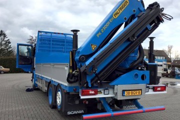 Scania met Palfinger kraan en Pacton aanhanger