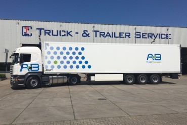 TTS Swifterbant levert koeltrailers aan AB Group