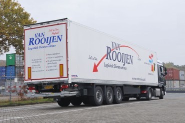 Zeventig boxtrailers voor Van Rooijen Logistiek