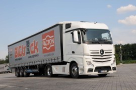 Mercedes-Benz Uptime integreert trailerbewaking