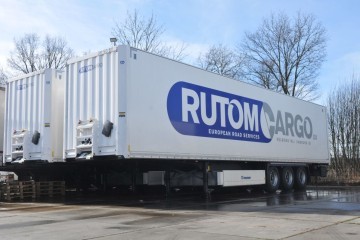 Vijftig Krone Dry-Liners voor Rutom Cargo