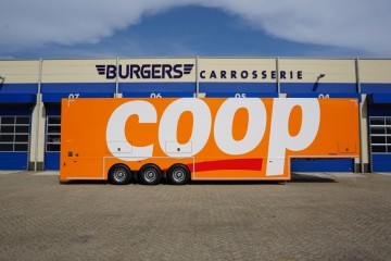 Burgers levert Double Deck trailers aan Bakker Logistiek