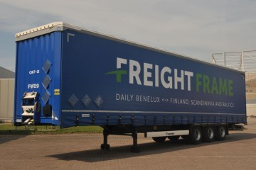 Dertig Krone trailers voor Freight Frame 