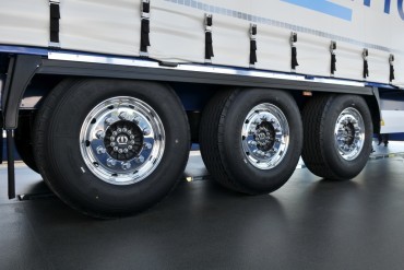 EU bereidt nieuw milieulabel voor truckbanden voor 