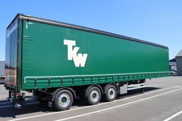 Wezenberg Trailers levert vier opleggers aan Transport Keijzer Warmond 