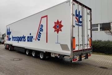 Tien nieuwe Talson-trailers voor UC Logistics